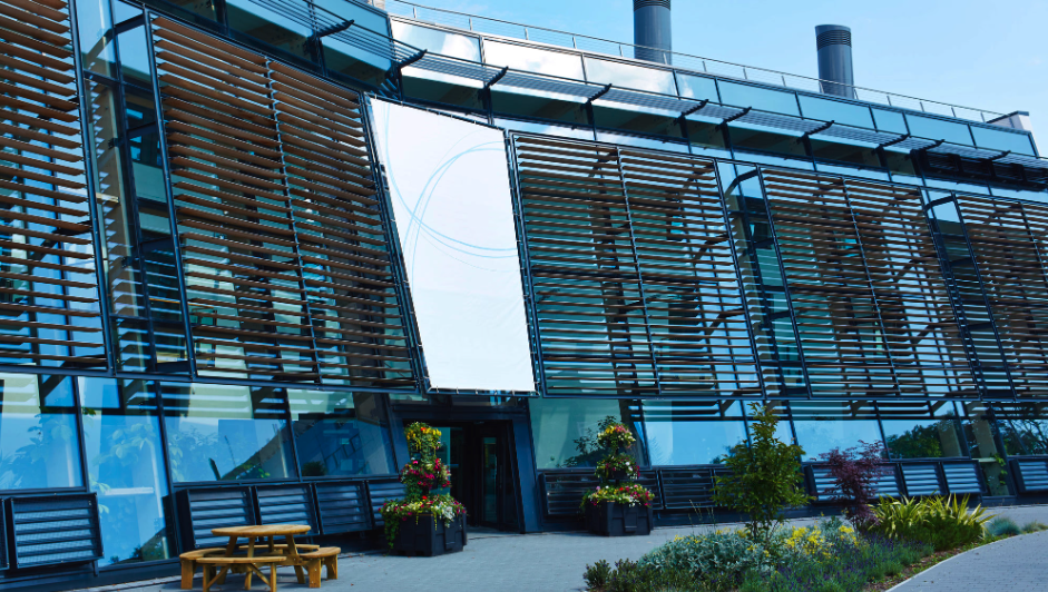 Bradford Hosts Quantum Hackathon: Solve Real-World Challenges