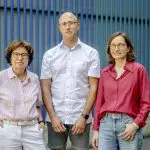 100,000x Thinner Than Hair, Nanotubes Slowed by Light in Water