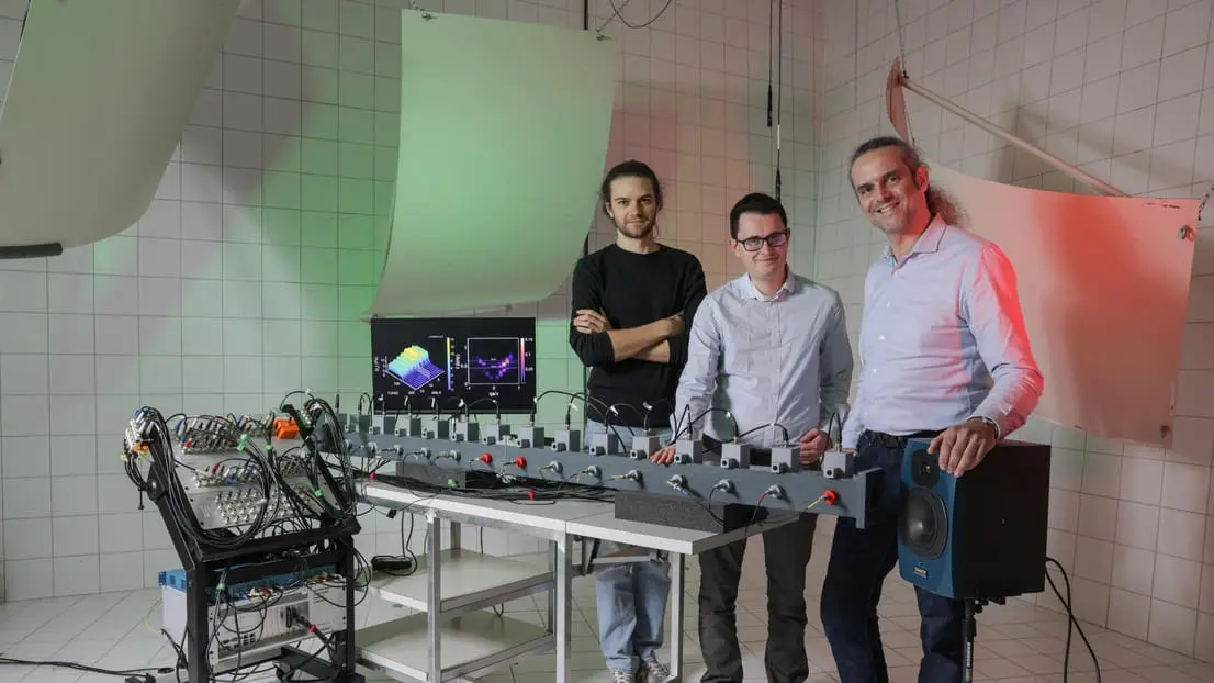 How Quantum Atoms Communicate: EPFL Researchers Develop Acoustic System to Listen In