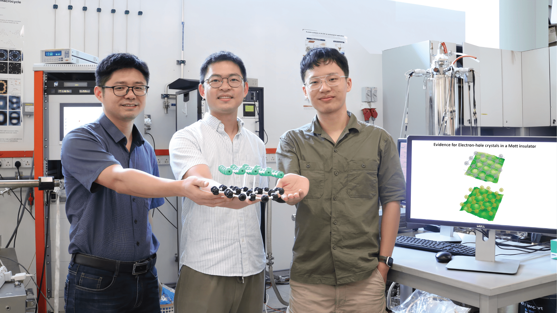 Scientists Discover Electron-Hole Crystals in Exotic Quantum Material