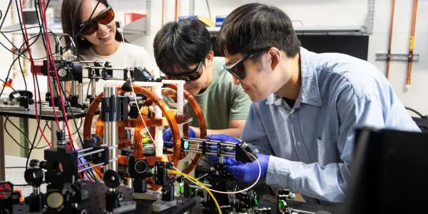 UF’s ECE’s Laura Kim gets NIH grant for quantum endometriosis study
