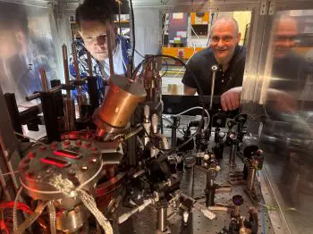 World-Record Quantum Sensor Detects Electric Fields with Unprecedented Sensitivity, Advancing Healthcare & Defence Applications