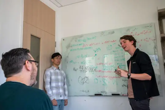 Rice University Researchers Prolong Quantum Behaviour with 'Magic Trap'