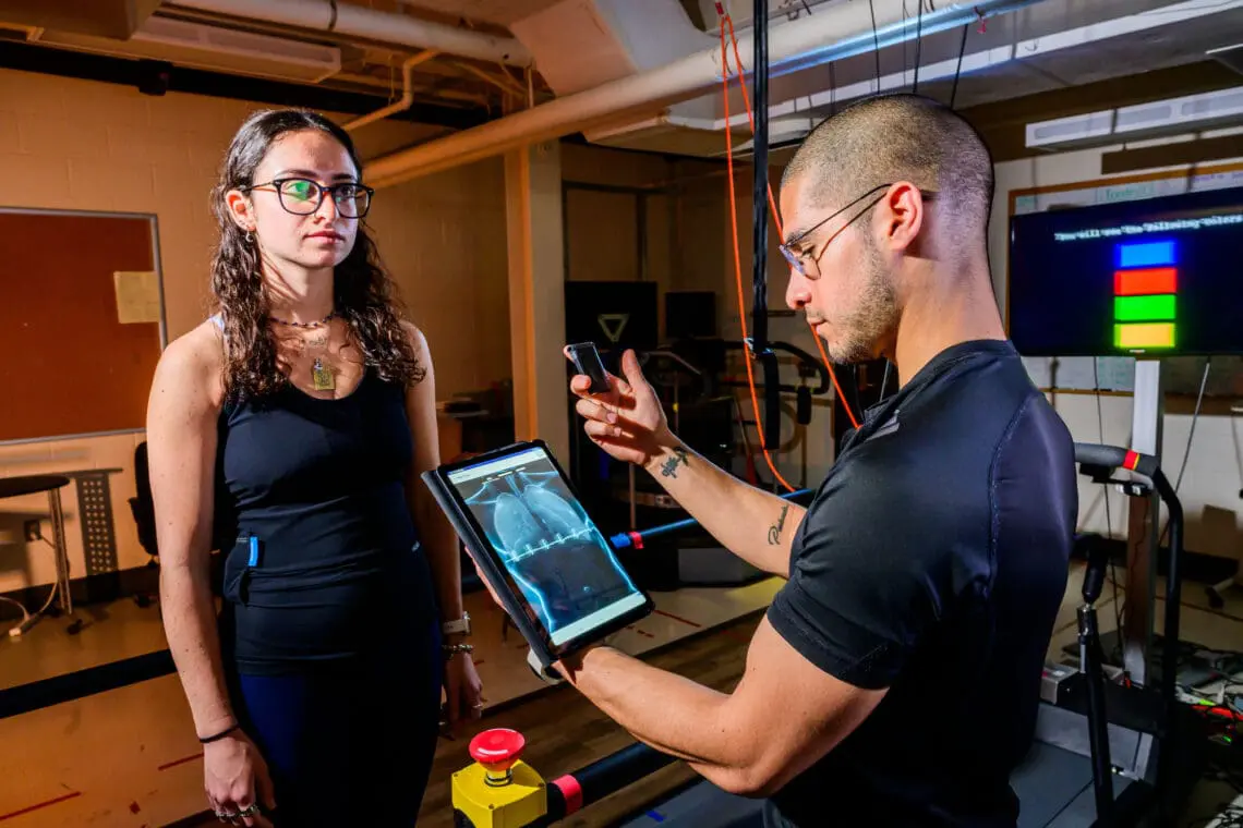 Wearable Technology Revolutionizes Health Monitoring: Smart Shirts Track Heart Rate Recovery to Predict Cardiovascular Risk