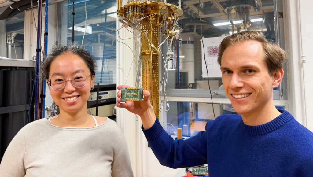 10-Qubit Array Advances Germanium Quantum Computing