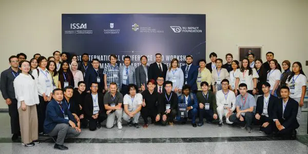 AI researchers explore graph theory and linear algebra at NU event