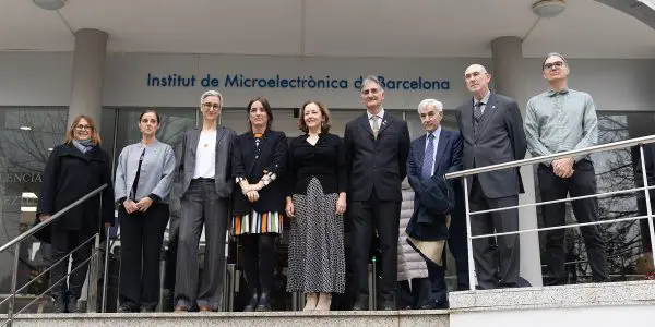 Consellera Núria Montserrat al centre, amb la presidenta del CSIC, Jaime Martorell, Luis Calvo, Conchi Martínez de