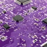 AI Learns to Design Quantum Circuits, Bypassing Current Limitations and Boosting Fidelity