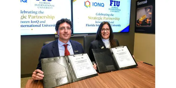 IonQ Chairman and CEO Niccolo de Masi and FIU Provost, Executive Vice President and Chief Operating Officer Elizabeth M