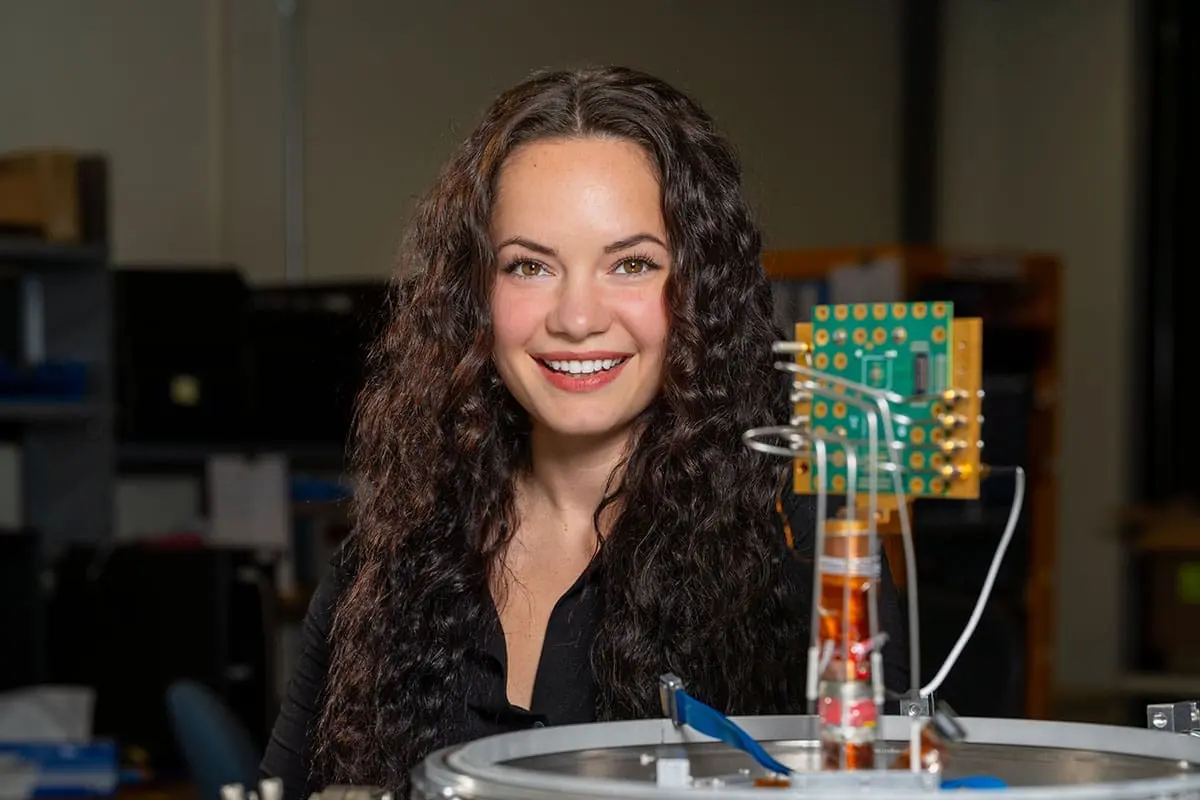 Genesis Mission Funds AI Study of Extreme-Cold Transistors