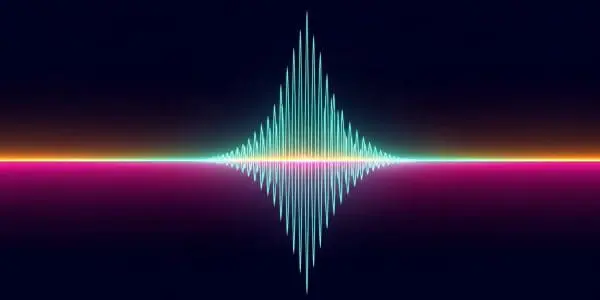 Hybrid Cavities Create Indistinguishable Photons with Far Simpler Designs