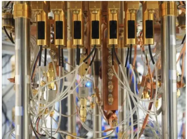 Quantum Computing Courses from Online Platforms: Edx and Coursera.