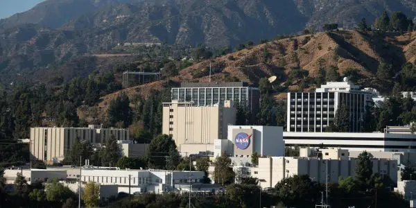 Why NASA Competes JPL After Caltech’s 1930s Management