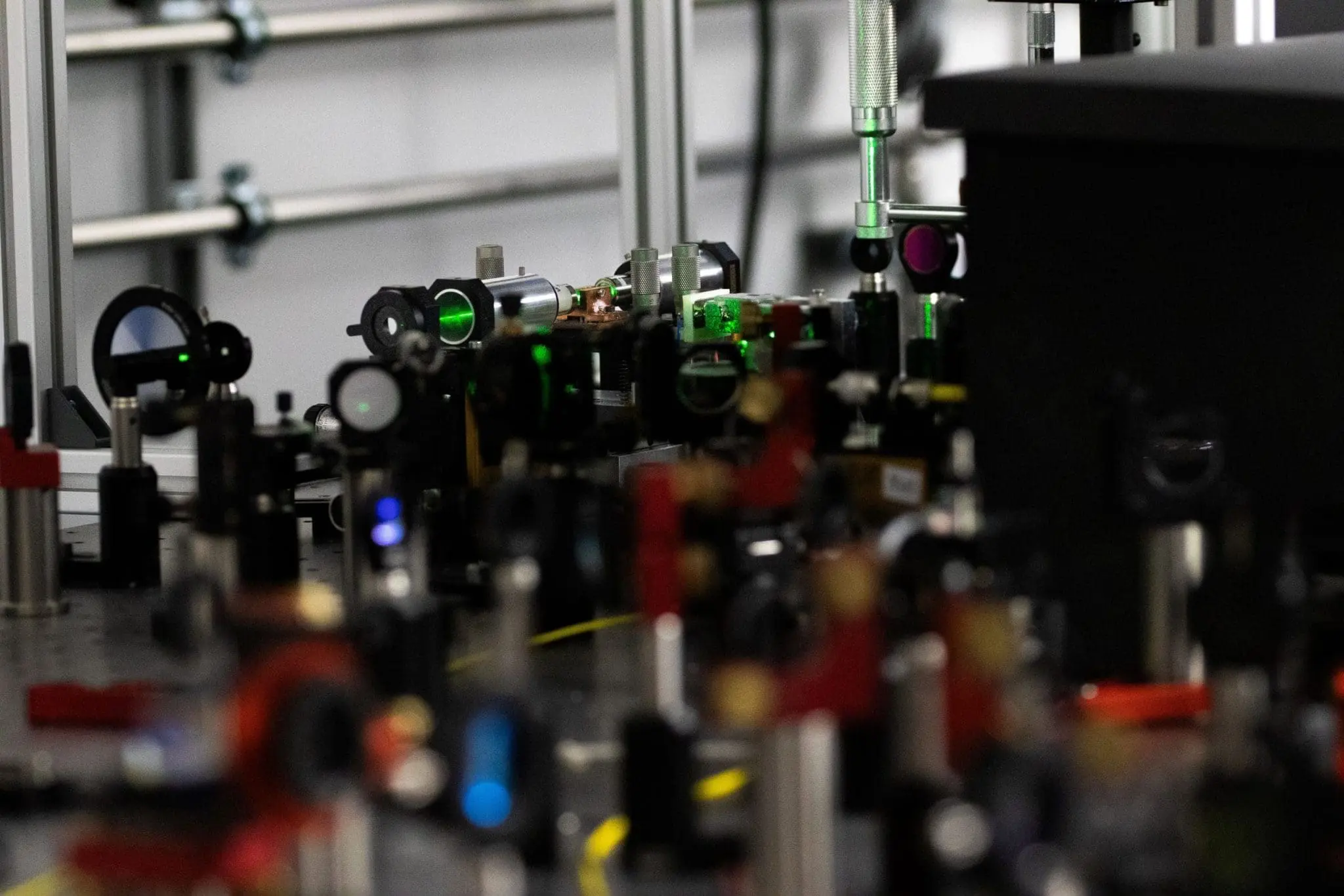 German Researchers Unveil Europe's Largest Photonic Quantum Computer