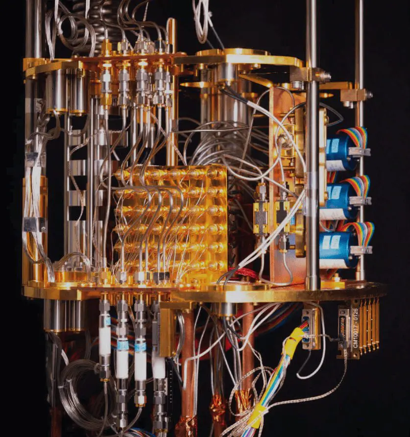 Multimode Quantum Encoding Cuts Qubit Count & Boosts Error Correction Performance