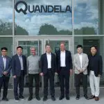 From left to right: Jungseok Kim, Director at KRIBB , Taeho Kwon, Principal Researcher at KRIBB, Jean Senellart, Chief