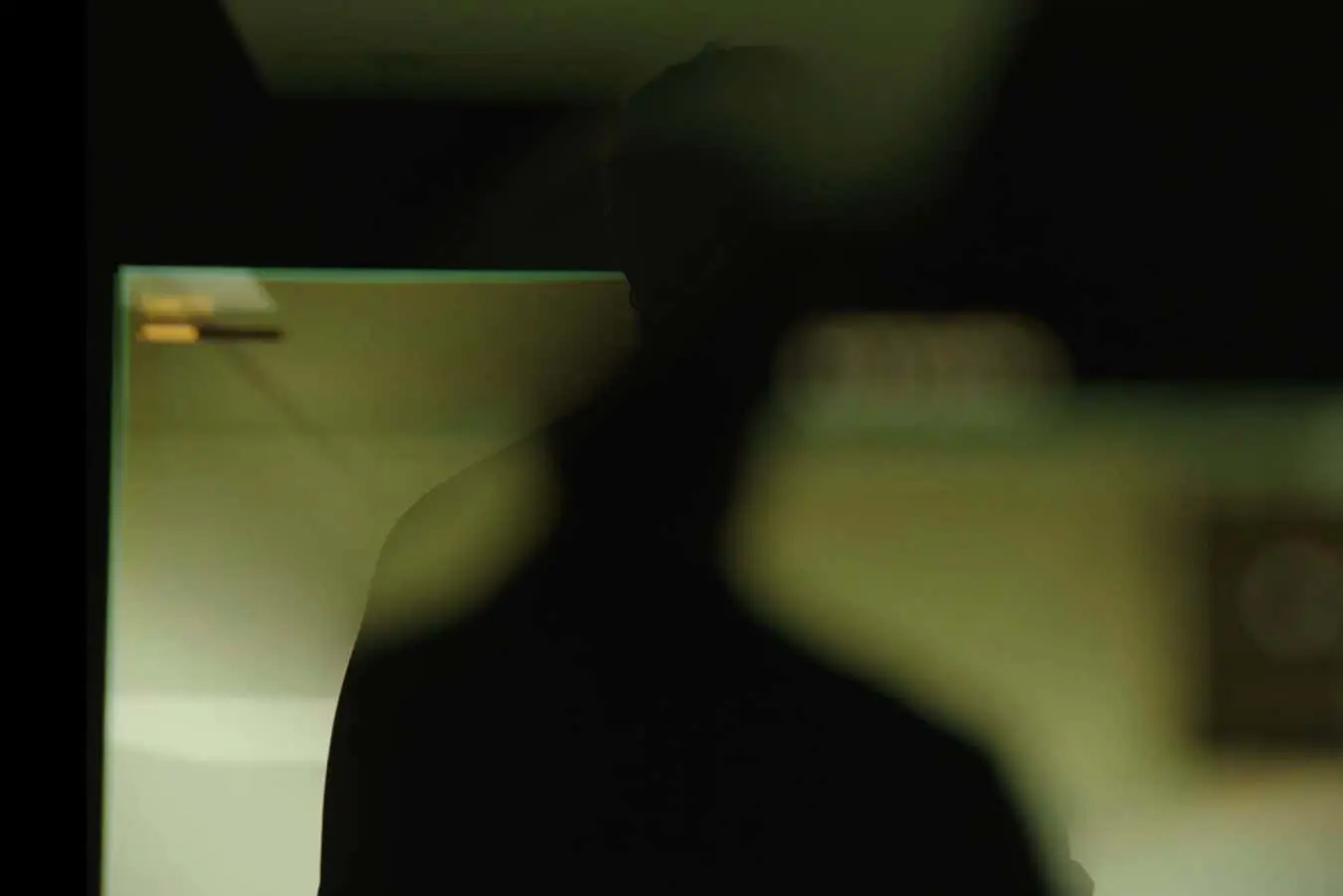 Real Qubits Power Labyrinthine Horror Game Levels