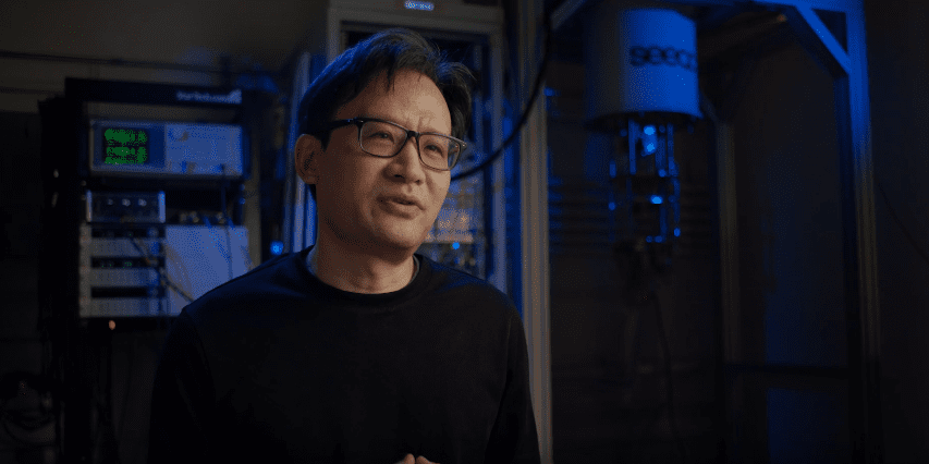 SEEQC Demonstrates First Quantum Computer with Integrated On-Chip Qubit Control