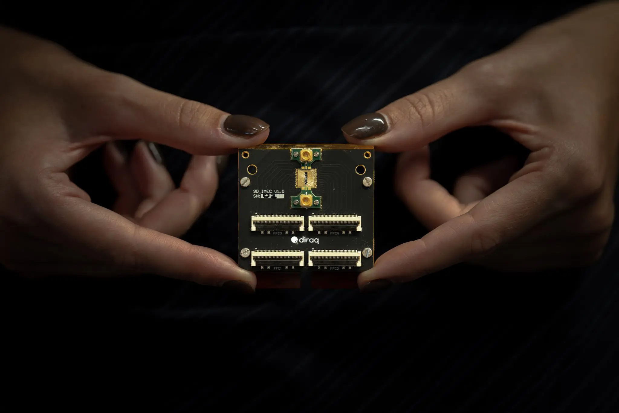 Silicon qubits made in a 300mm factory stay coherent, Imec says