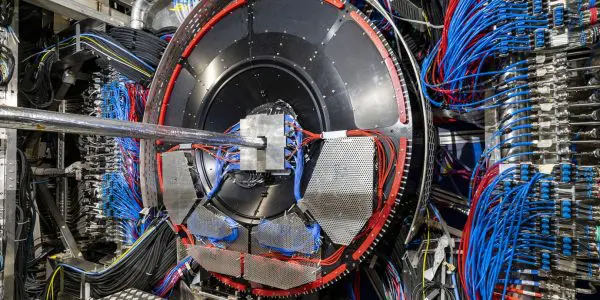 UChicago team wins award for AI filter at CERN’s collider