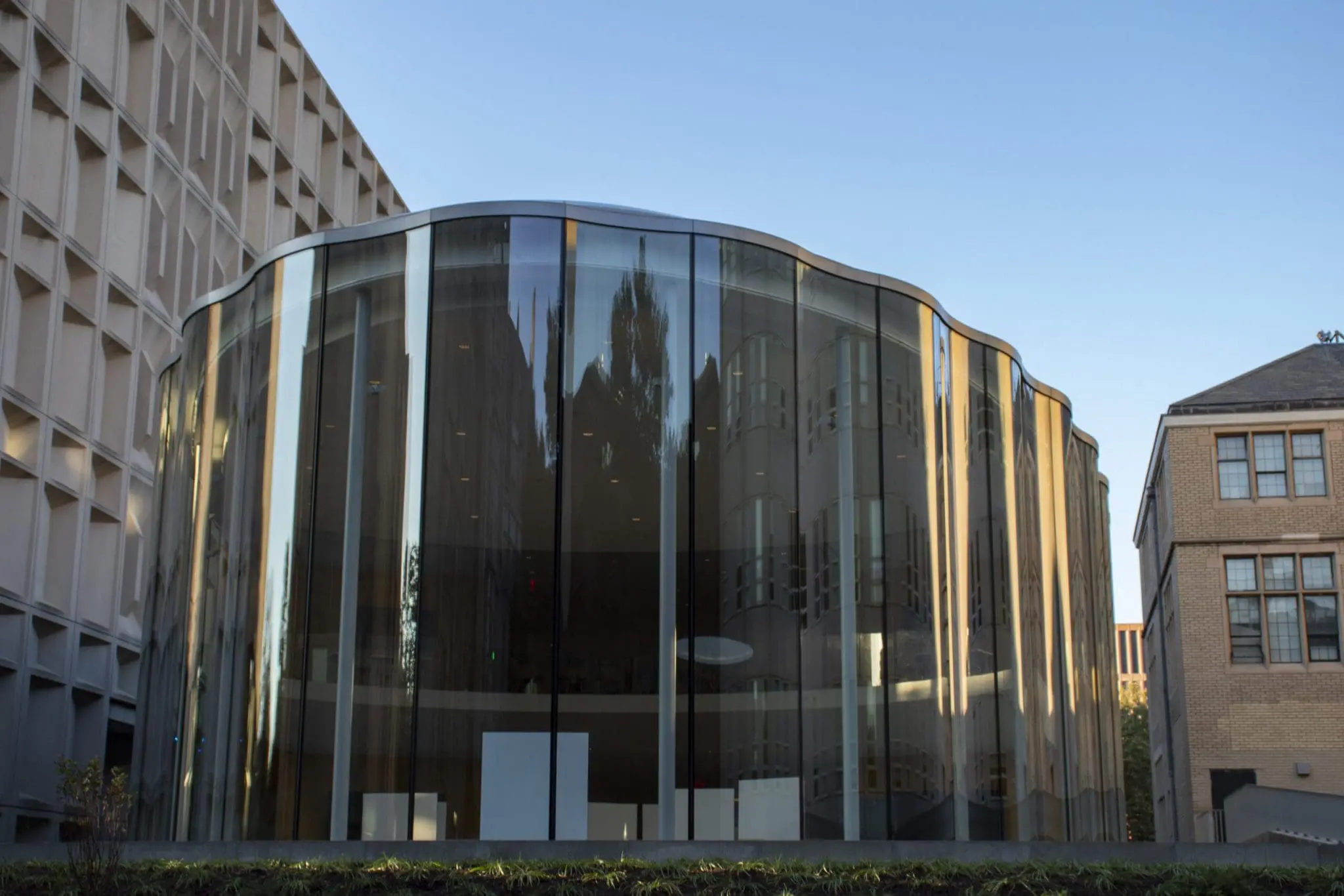 Yale Students Win Quantum Computing Challenge with Finance Roadmap