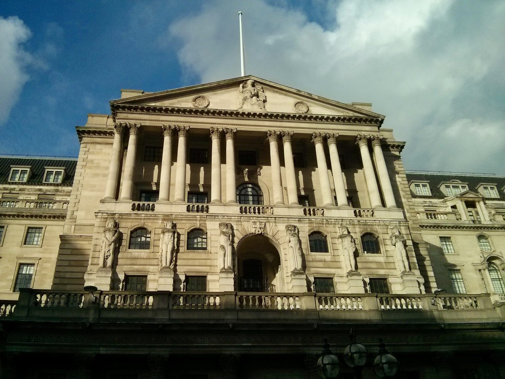 Bank of England's Quantum Computing Roadmap