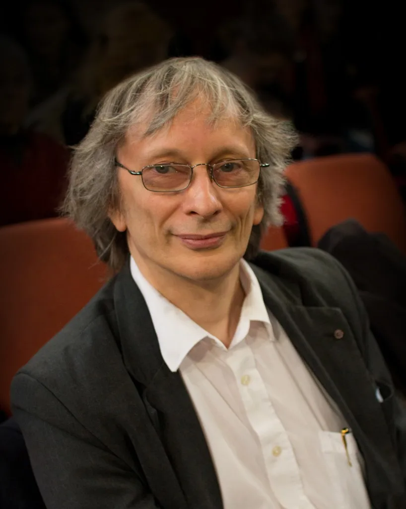 Quantum Pioneers 1.0