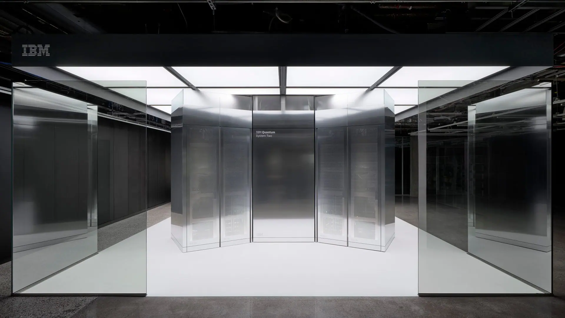 IBM and UC Berkeley Usher in New Era of Quantum Computing with 1,121 Qubit Machine. Hello IBM Condor