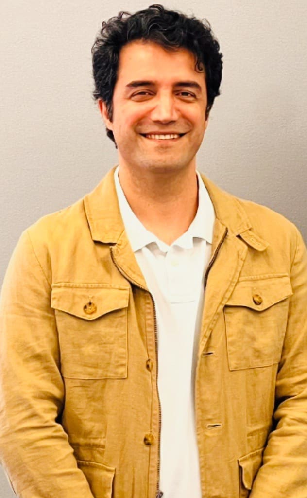 University of Glasgow Engineer Advances Scalable Quantum Computing with SEEQC.