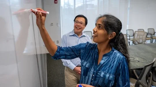 Rice University Theory Links Topology to Electron Interactions in Quantum Materials