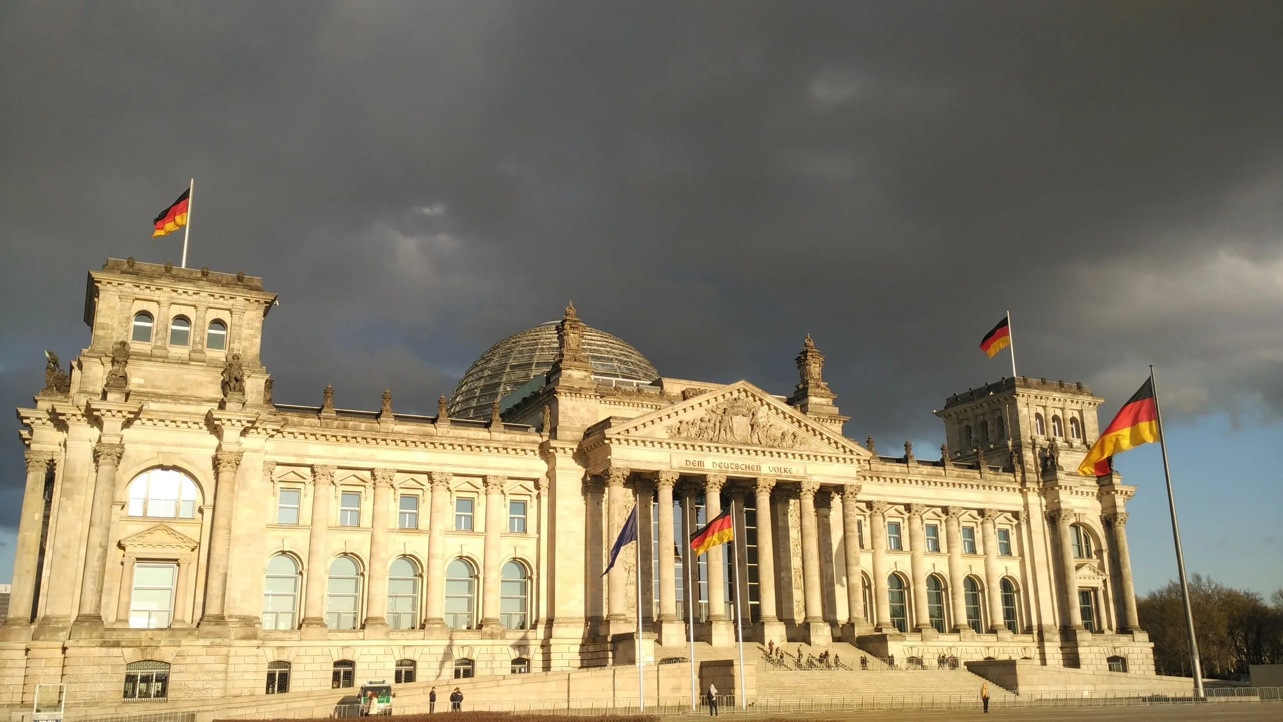 France and Germany gear up for the Quantum "space" race of their time