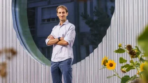 Giacomo Sala is an experimental physicist in the PSI Center for Neutron and Muon Science. For his project Q-GEOMSPIN, he