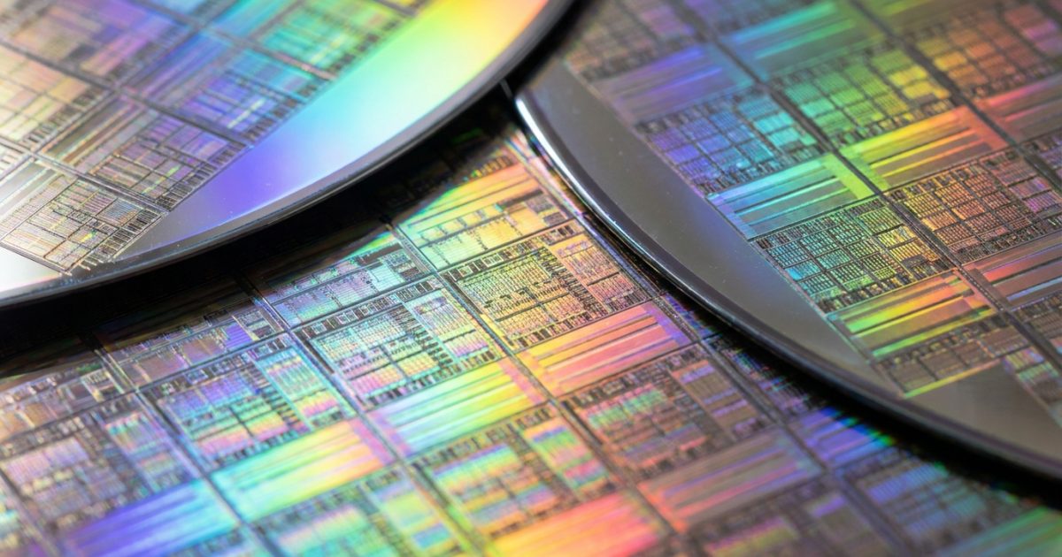 IBM Stacks Silicon Wafers For A Denser, Faster Chip