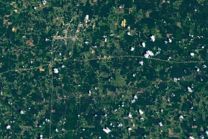 How Landsat 8 Imaged a 137-Mile-Per-Hour Tornado’s Damage