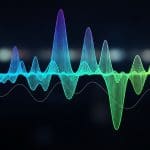 Entanglement Aids Robust State Transfer Via Noisy Analogue Channels