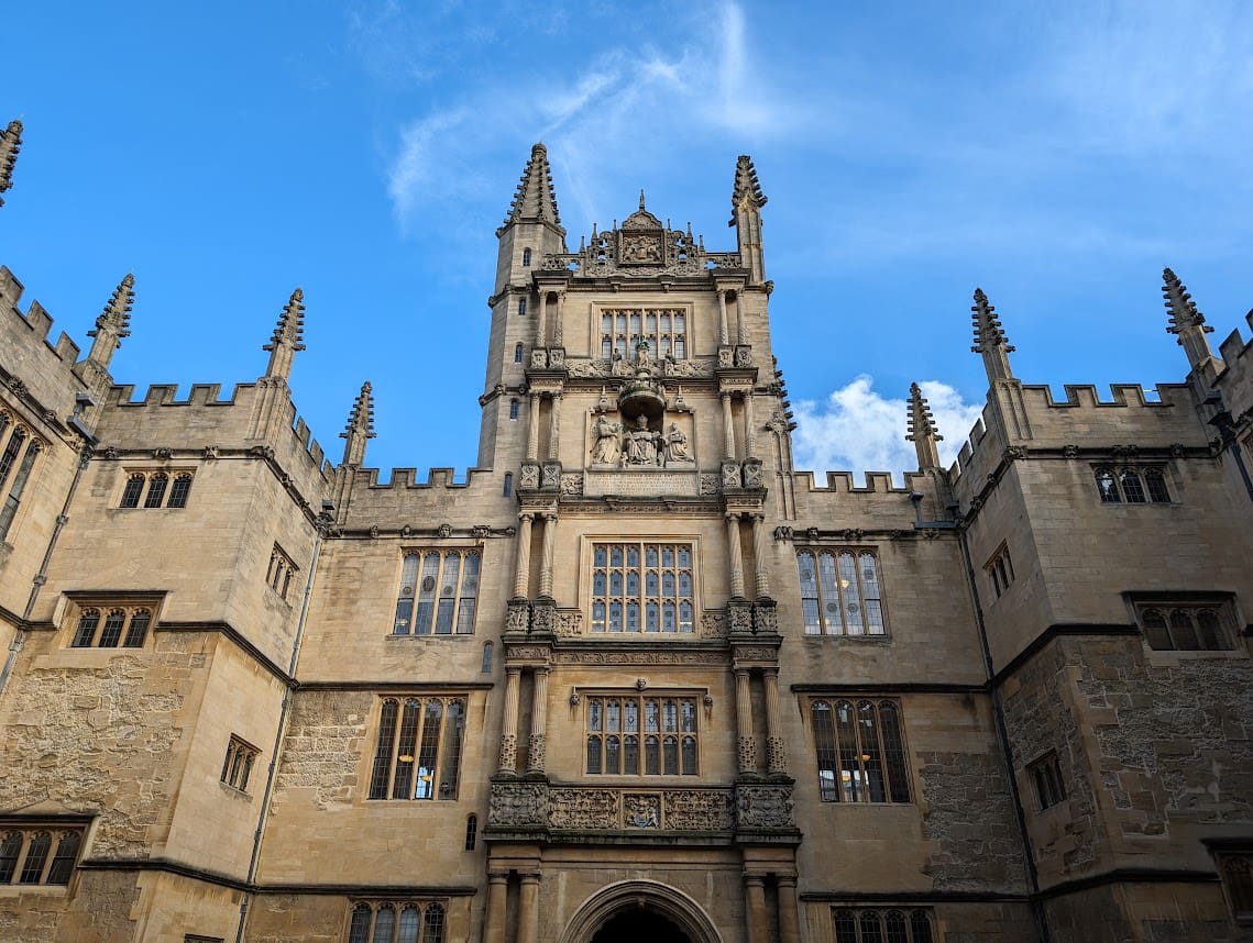 SEEQC and NQCC Demonstrate Digital Interface for Quantum-Classical Computing