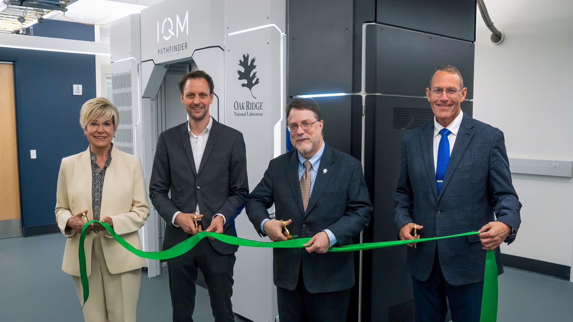 Pathfinder Connects 20 Qubits to World’s Top Supercomputer