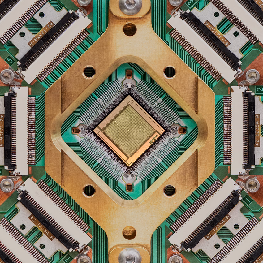 The D-Wave Quantum Annealer Chip.