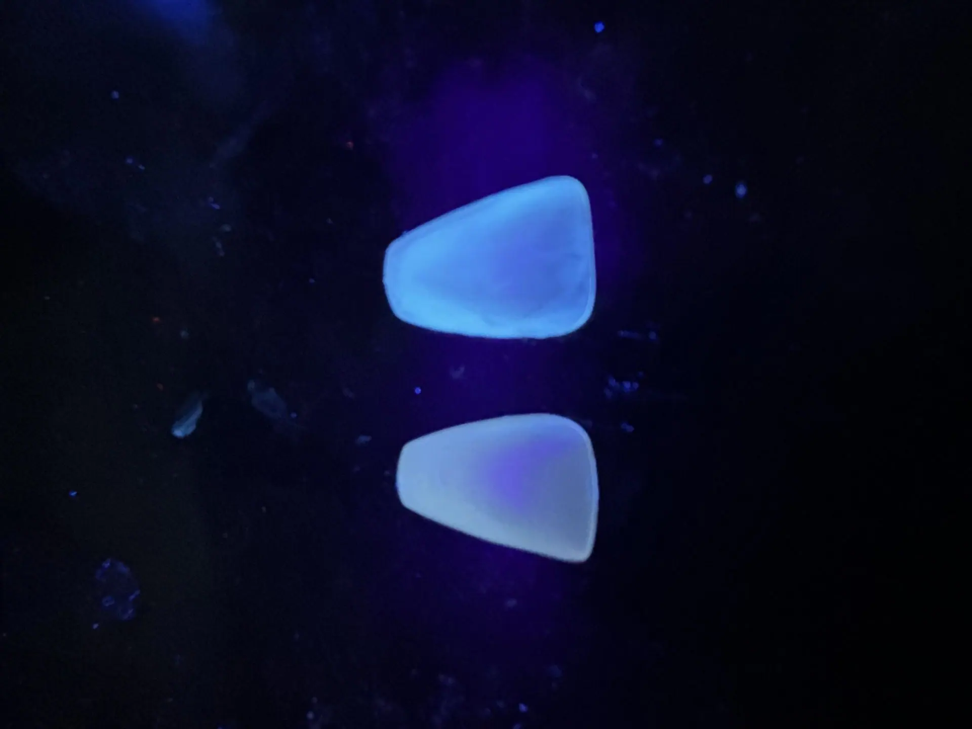 Japanese Firm Unveils World's First Quantum Dot Nail Polish Products