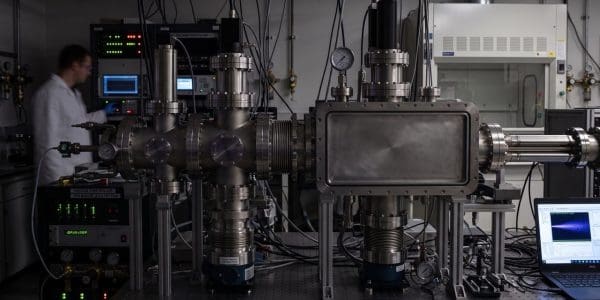 A molecular-beam apparatus