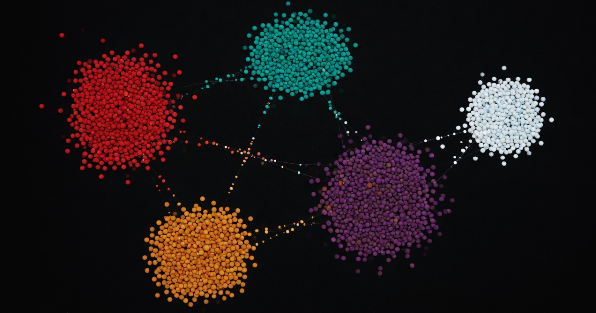 Quantum Graph Networks Find Larger Cliques With Less Training