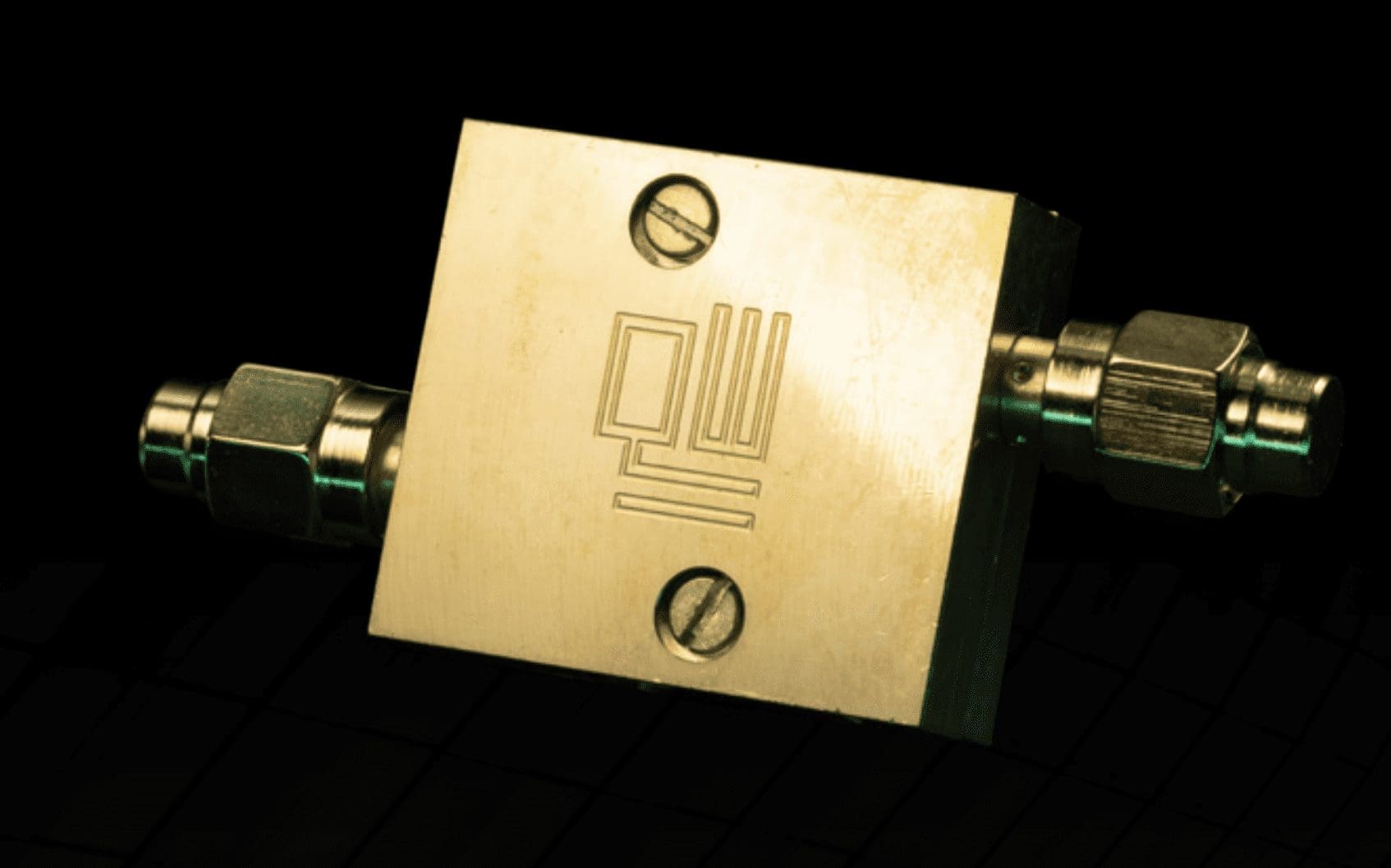 QuantWare's Crescendo-S Amplifier Improves Qubit Readout in Quantum Computers