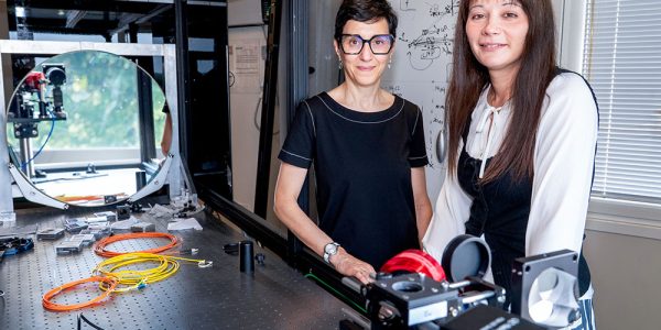 Stony Brook’s Quantum Watchtower sends light to Brookhaven