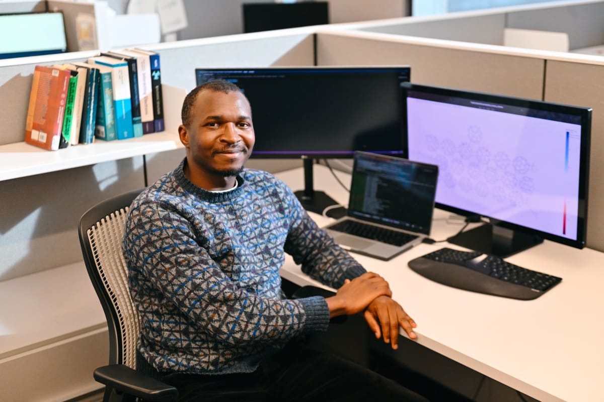 Argonne & UChicago PME Pinpoint Surface Noise Limiting Diamond-Based Quantum Sensor Performance