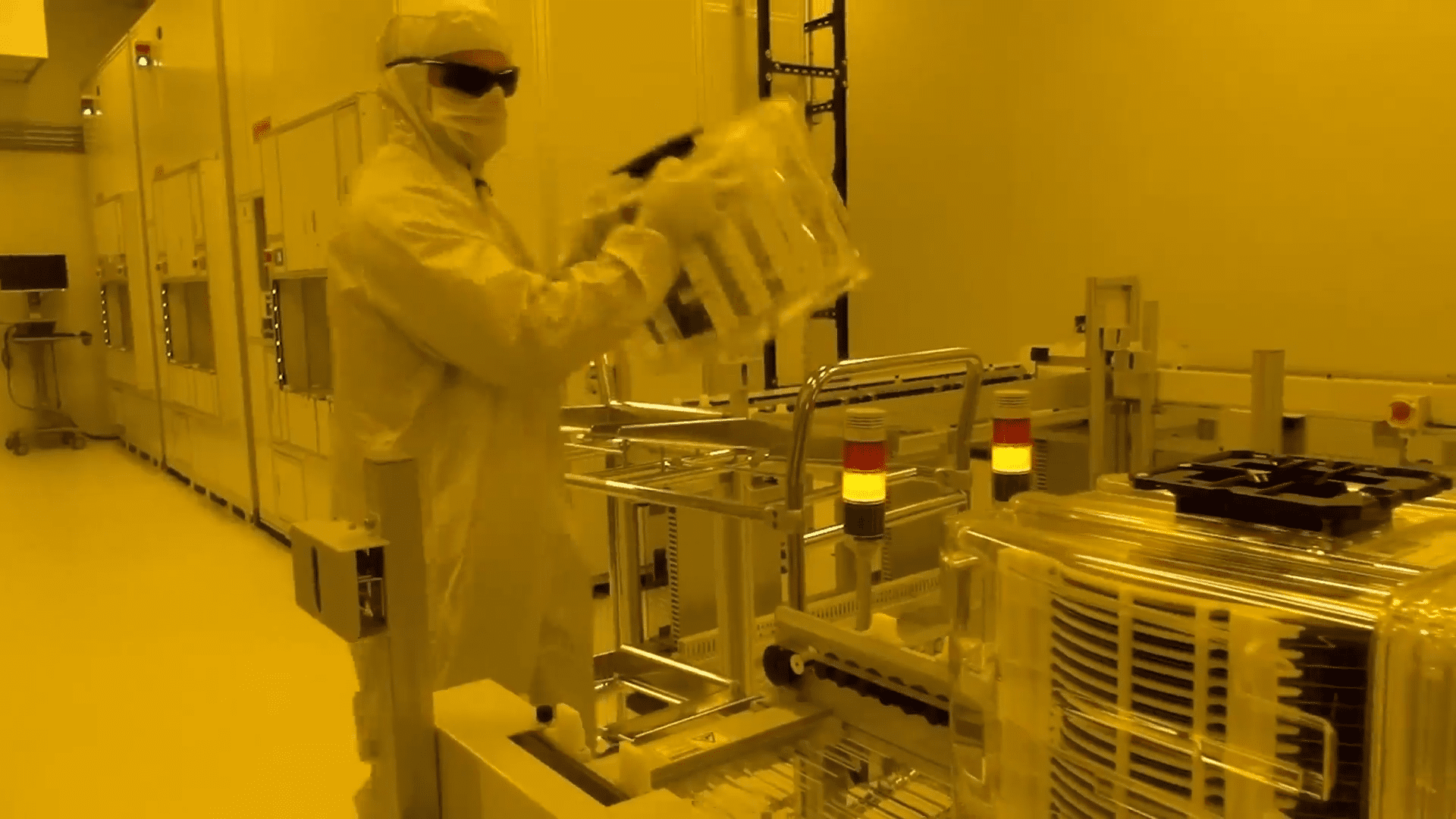 Chicago Residents Demand Community Benefits from Quantum Campus Project